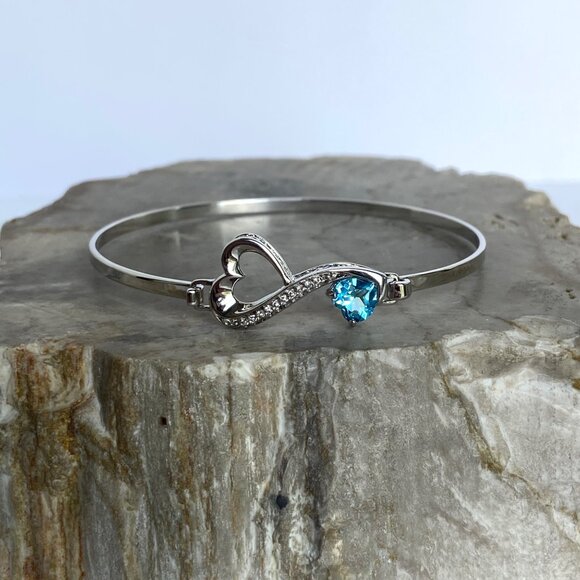 Sterling Silver 925 Prong Set Blue Topaz Heart Oval Hinged Bangle Bracelet 7" - Picture 2 of 16